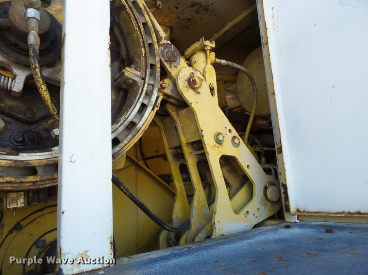 image for item F1264 P&H 5060 crane