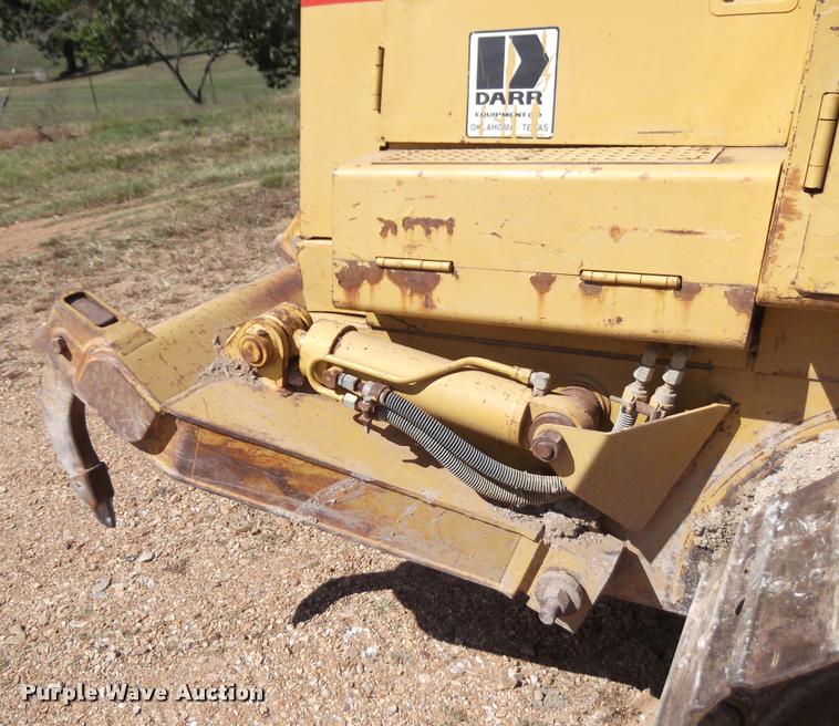 image for item F1265 1997 Caterpillar 953C track loader