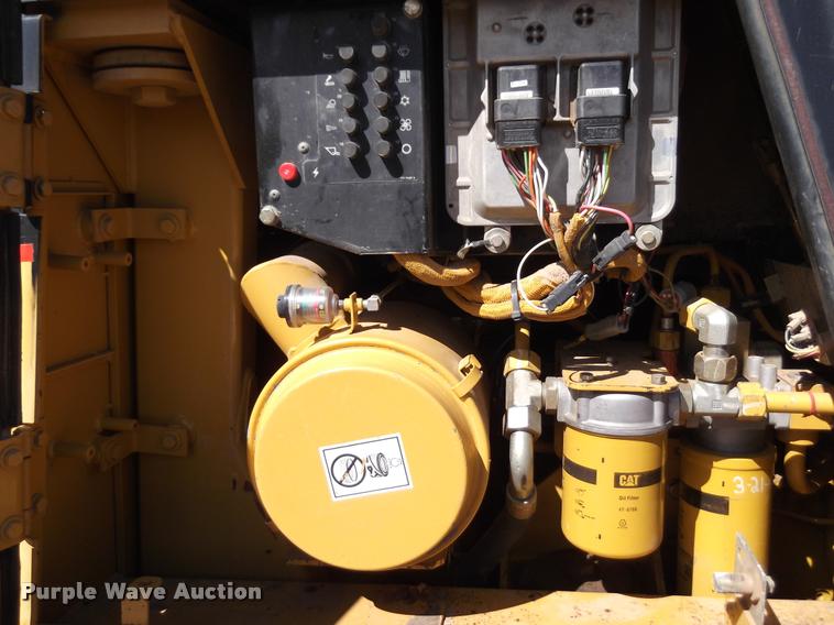 image for item F1265 1997 Caterpillar 953C track loader