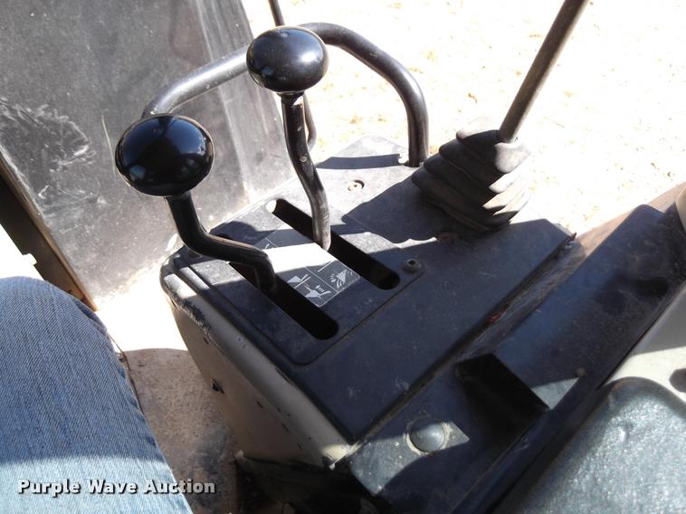 image for item F1265 1997 Caterpillar 953C track loader