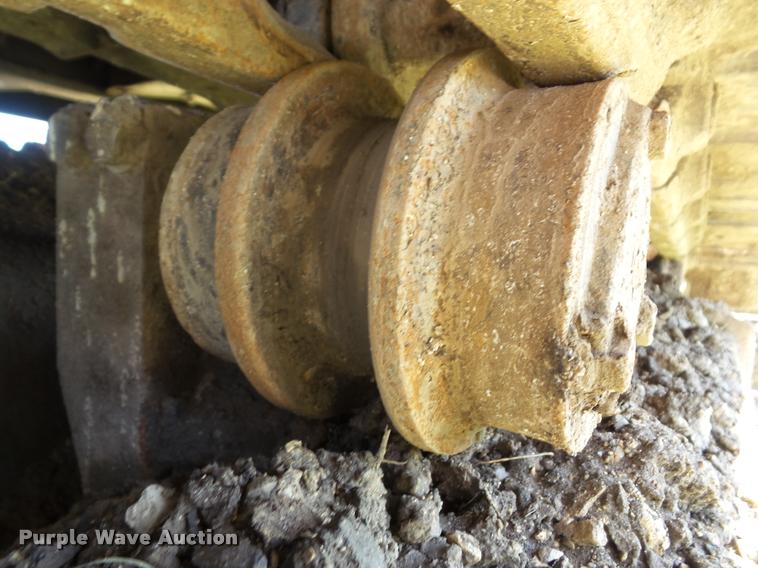 image for item J4752 1998 Komatsu PC200LC excavator