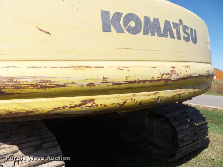 image for item J4752 1998 Komatsu PC200LC excavator