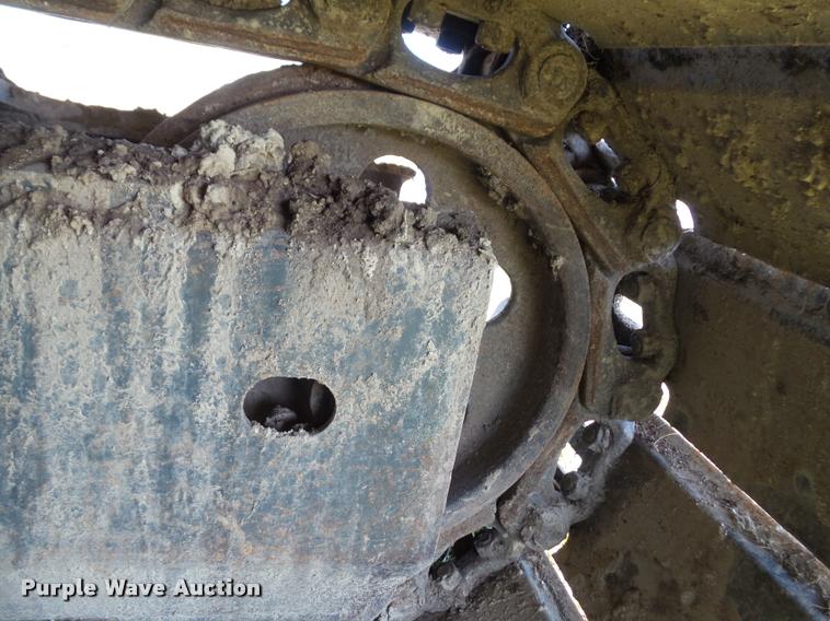 image for item J4752 1998 Komatsu PC200LC excavator