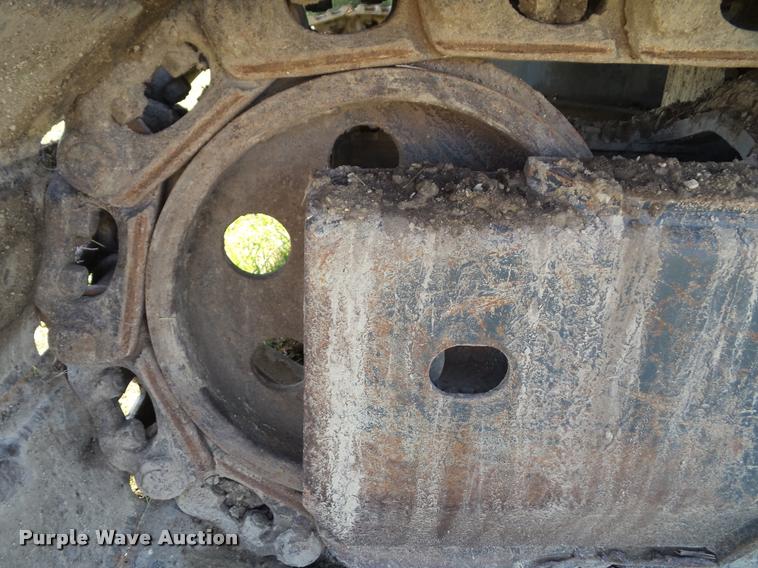 image for item J4752 1998 Komatsu PC200LC excavator
