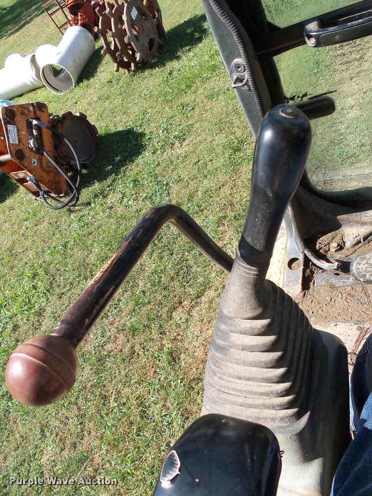 image for item J4752 1998 Komatsu PC200LC excavator