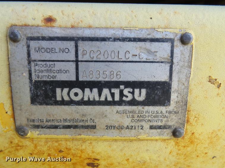 image for item J4752 1998 Komatsu PC200LC excavator