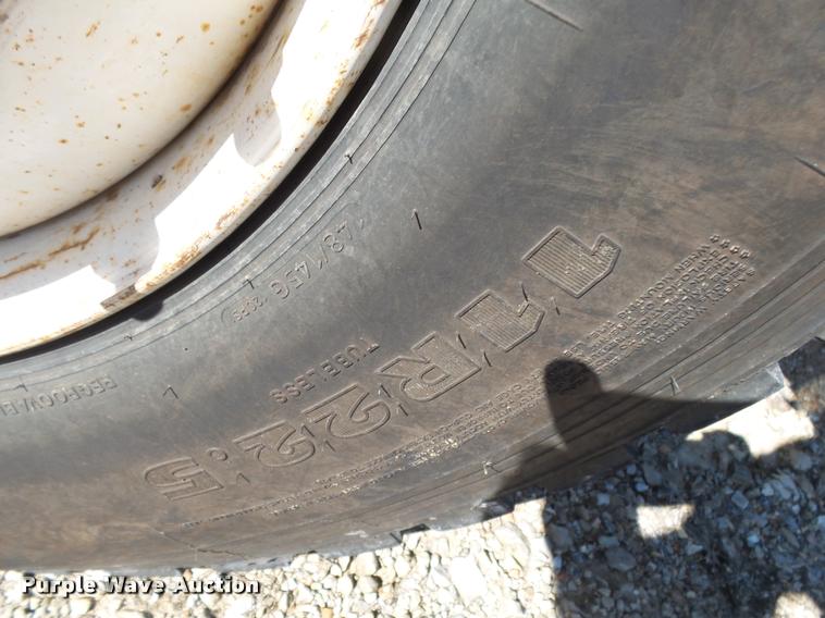 image for item K1089 2001 Freightliner FL80 digger derrick truck