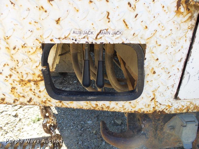 image for item K1089 2001 Freightliner FL80 digger derrick truck