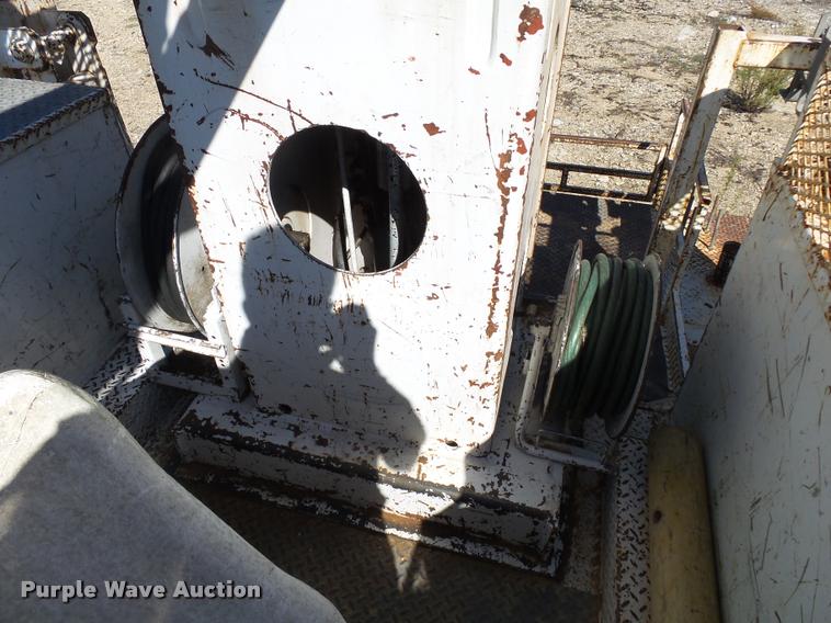 image for item K1089 2001 Freightliner FL80 digger derrick truck