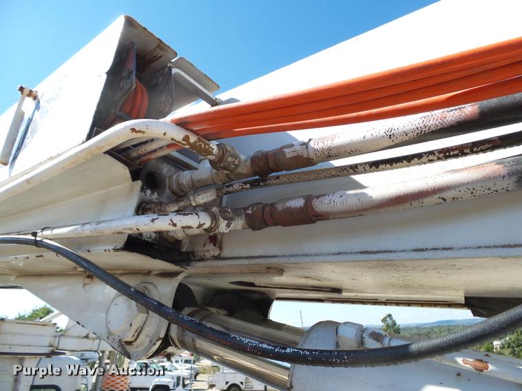 image for item K1089 2001 Freightliner FL80 digger derrick truck