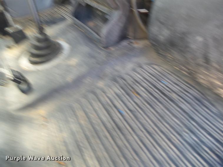 image for item K1089 2001 Freightliner FL80 digger derrick truck