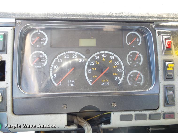 image for item K1089 2001 Freightliner FL80 digger derrick truck