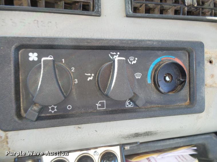 image for item K1089 2001 Freightliner FL80 digger derrick truck