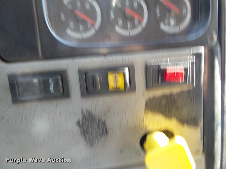 image for item K1089 2001 Freightliner FL80 digger derrick truck