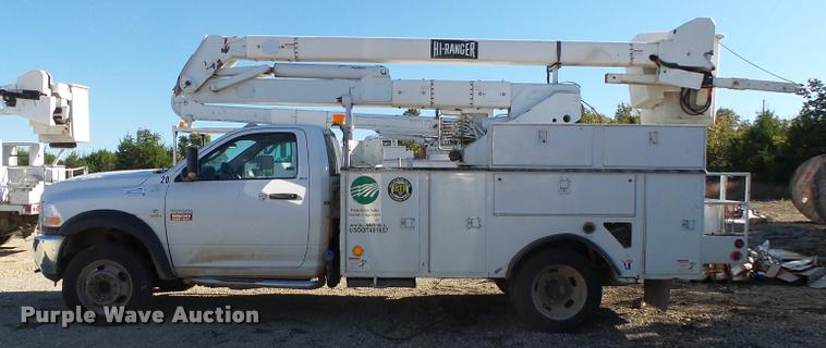 image for item K1090 2011 Dodge Ram 5500 HD bucket truck