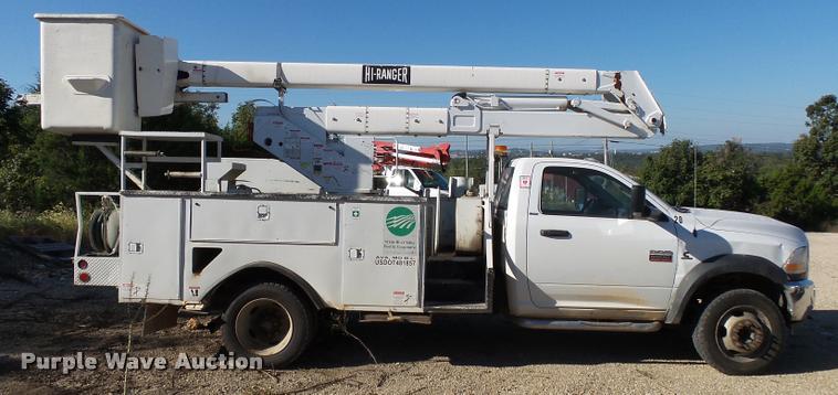 image for item K1090 2011 Dodge Ram 5500 HD bucket truck