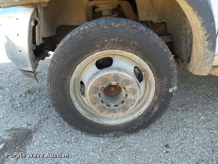 image for item K1090 2011 Dodge Ram 5500 HD bucket truck