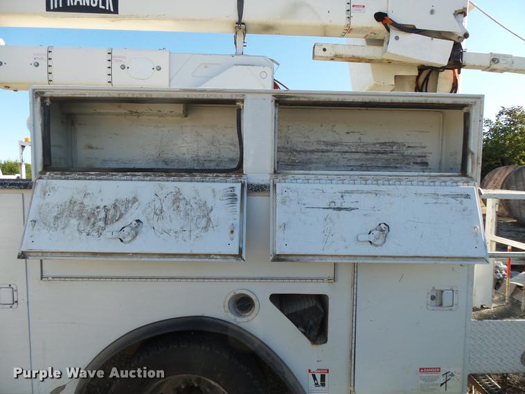 image for item K1090 2011 Dodge Ram 5500 HD bucket truck