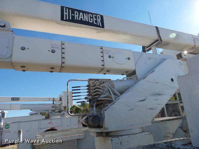 image for item K1090 2011 Dodge Ram 5500 HD bucket truck