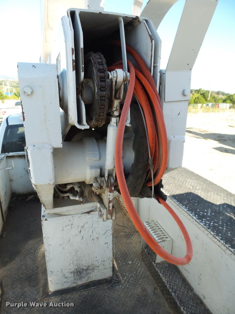 image for item K1090 2011 Dodge Ram 5500 HD bucket truck