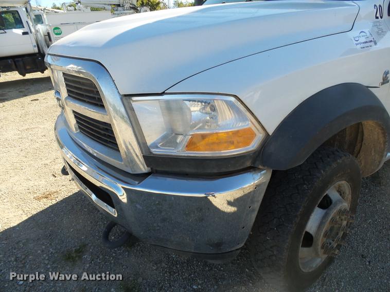 image for item K1090 2011 Dodge Ram 5500 HD bucket truck
