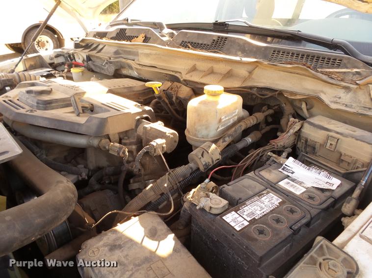 image for item K1090 2011 Dodge Ram 5500 HD bucket truck