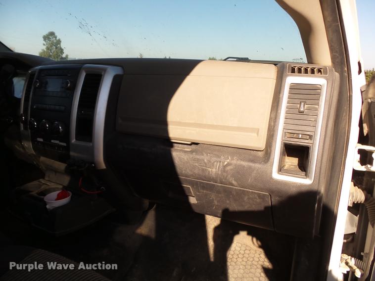 image for item K1090 2011 Dodge Ram 5500 HD bucket truck