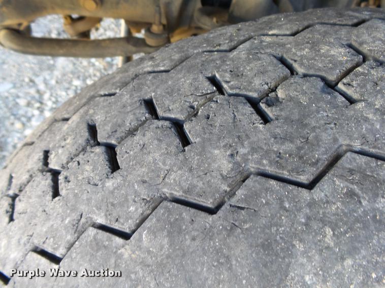 image for item K1091 2010 Dodge Ram 5500 HD bucket truck