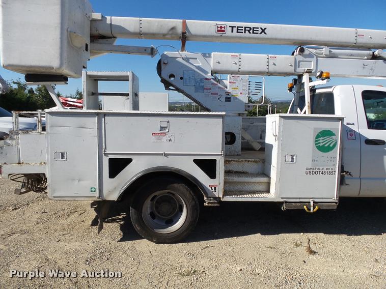 image for item K1091 2010 Dodge Ram 5500 HD bucket truck