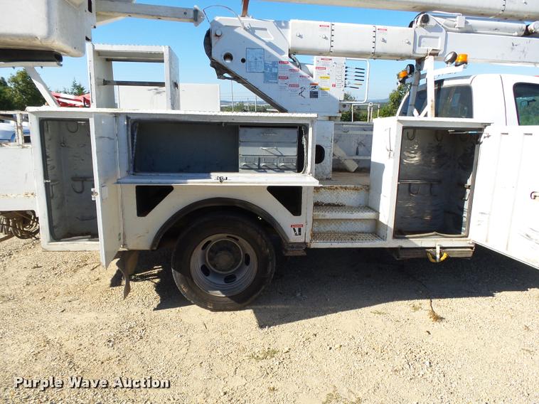 image for item K1091 2010 Dodge Ram 5500 HD bucket truck