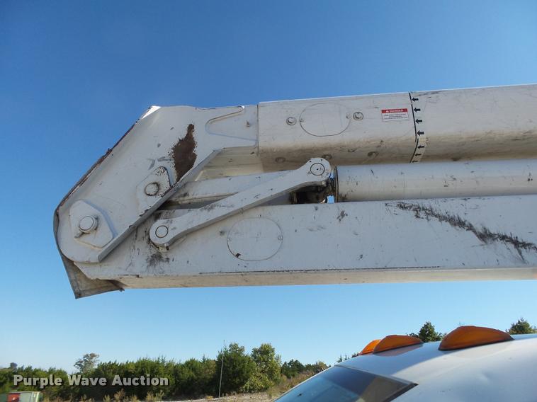 image for item K1091 2010 Dodge Ram 5500 HD bucket truck