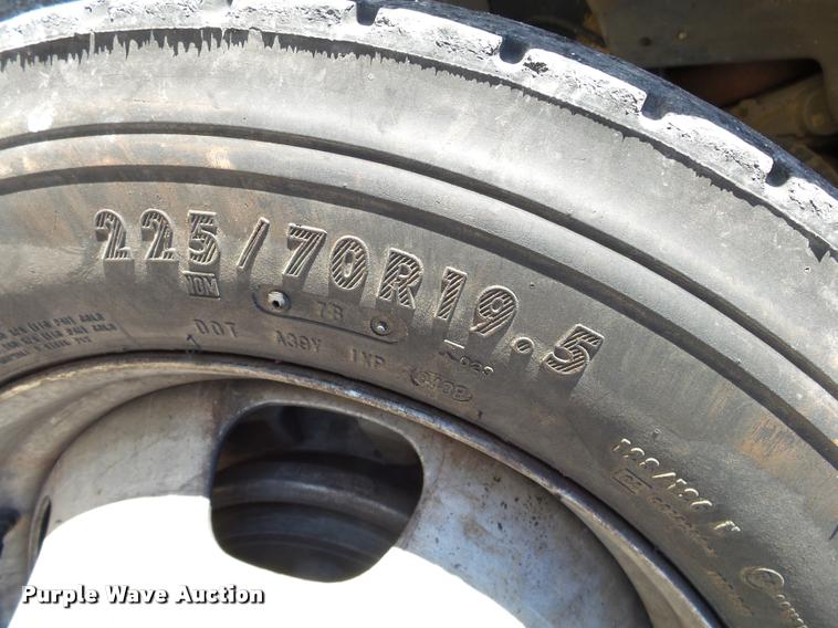 image for item K1091 2010 Dodge Ram 5500 HD bucket truck