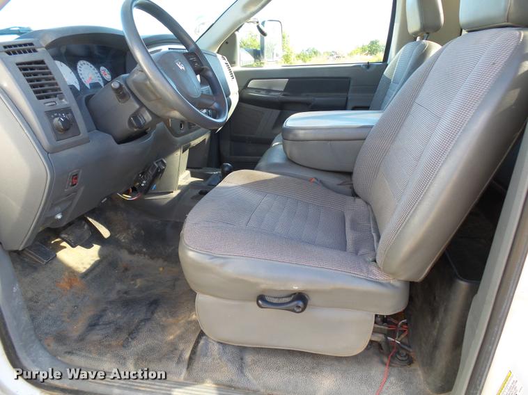 image for item K1091 2010 Dodge Ram 5500 HD bucket truck