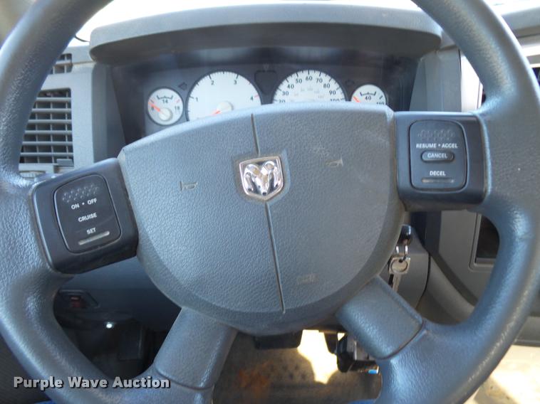 image for item K1091 2010 Dodge Ram 5500 HD bucket truck