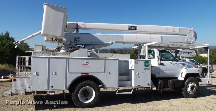 image for item K1092 1999 GMC C7500 bucket truck