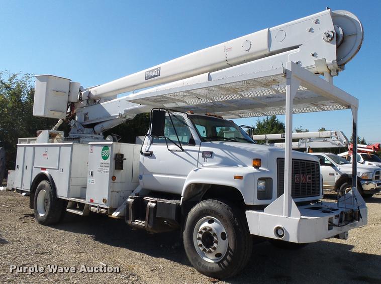 image for item K1092 1999 GMC C7500 bucket truck