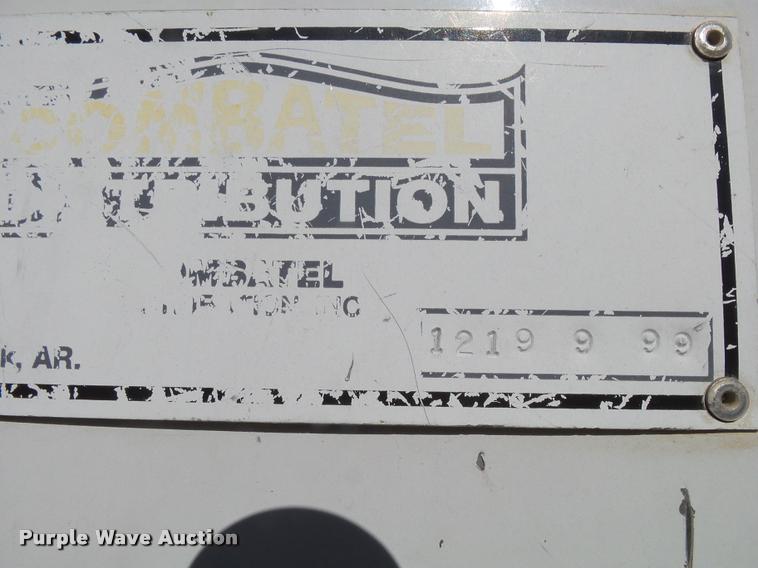 image for item K1092 1999 GMC C7500 bucket truck