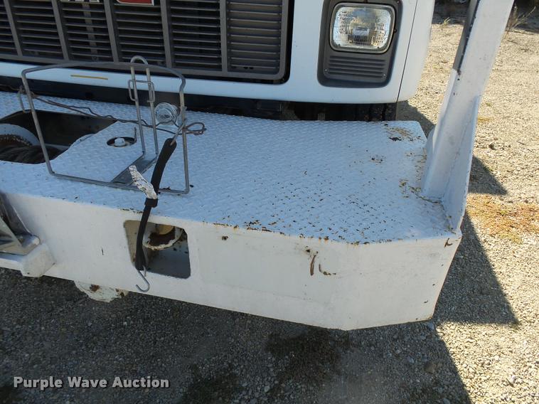 image for item K1092 1999 GMC C7500 bucket truck
