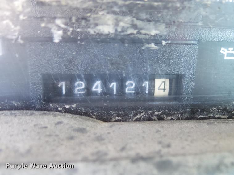 image for item K1092 1999 GMC C7500 bucket truck