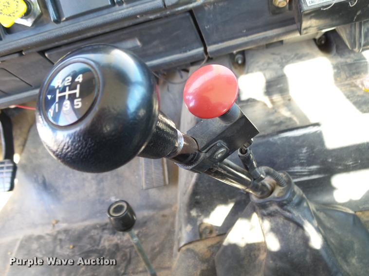 image for item K1092 1999 GMC C7500 bucket truck