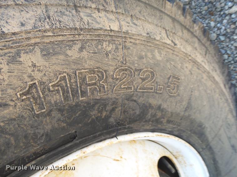 image for item K1093 2000 Freightliner FL80 pressure digger truck