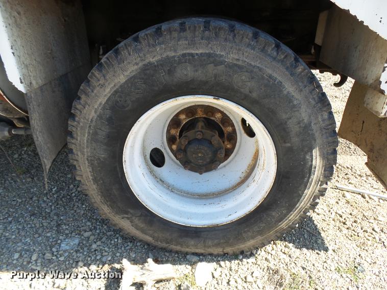 image for item K1093 2000 Freightliner FL80 pressure digger truck