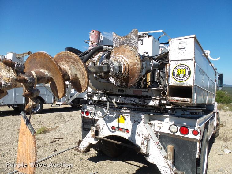 image for item K1093 2000 Freightliner FL80 pressure digger truck