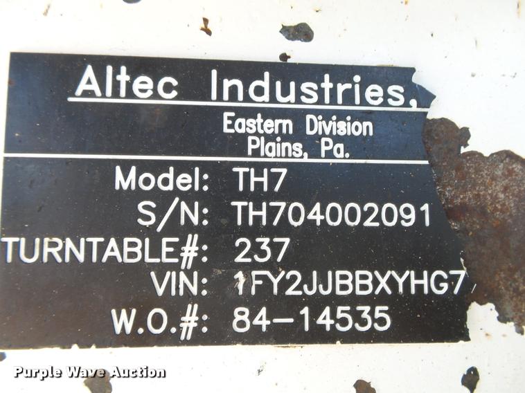 image for item K1093 2000 Freightliner FL80 pressure digger truck