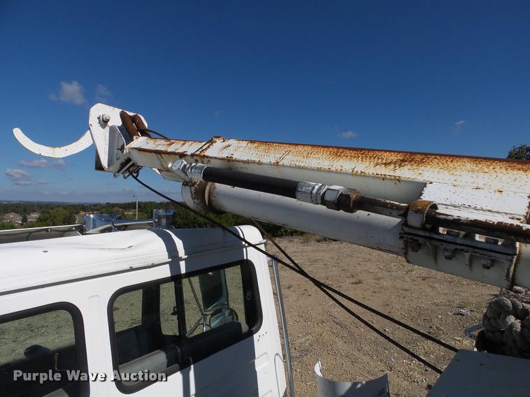 image for item K1093 2000 Freightliner FL80 pressure digger truck