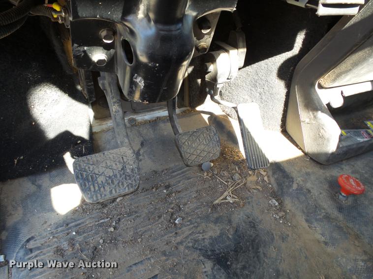 image for item K1093 2000 Freightliner FL80 pressure digger truck