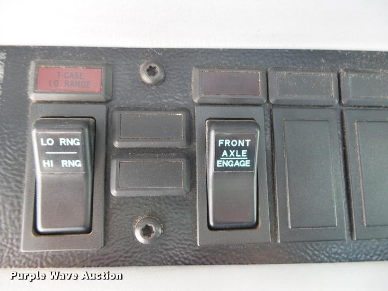 image for item K1093 2000 Freightliner FL80 pressure digger truck