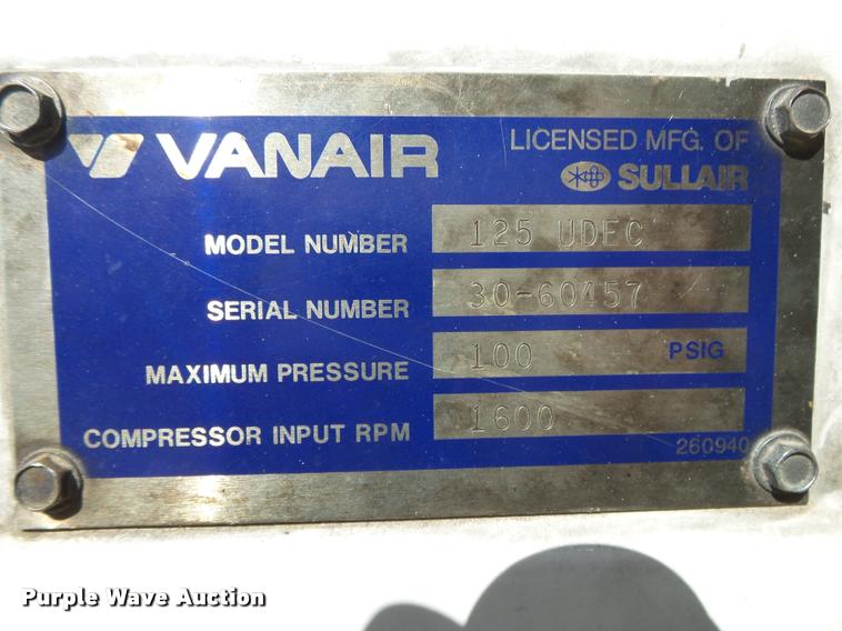 image for item K1093 2000 Freightliner FL80 pressure digger truck