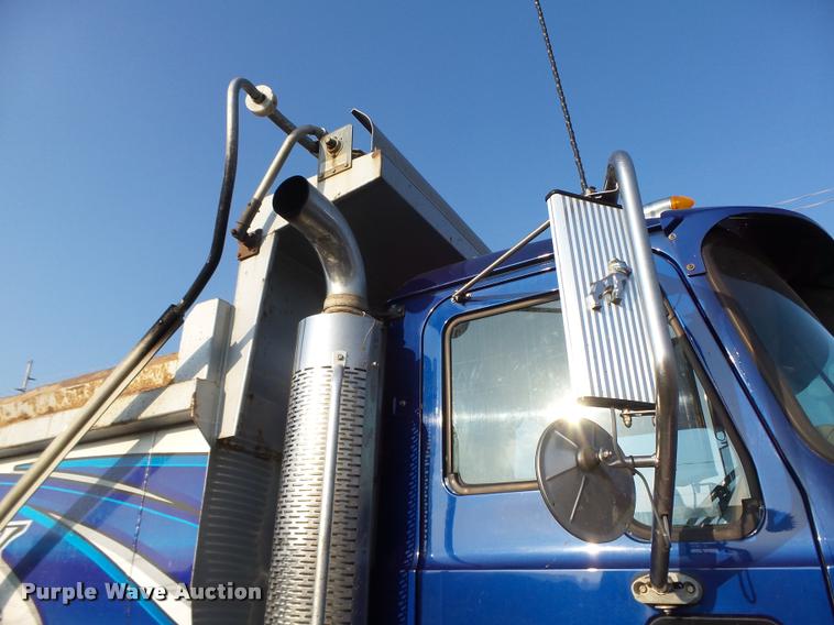 image for item K1477 2007 Mack CV713 dump truck