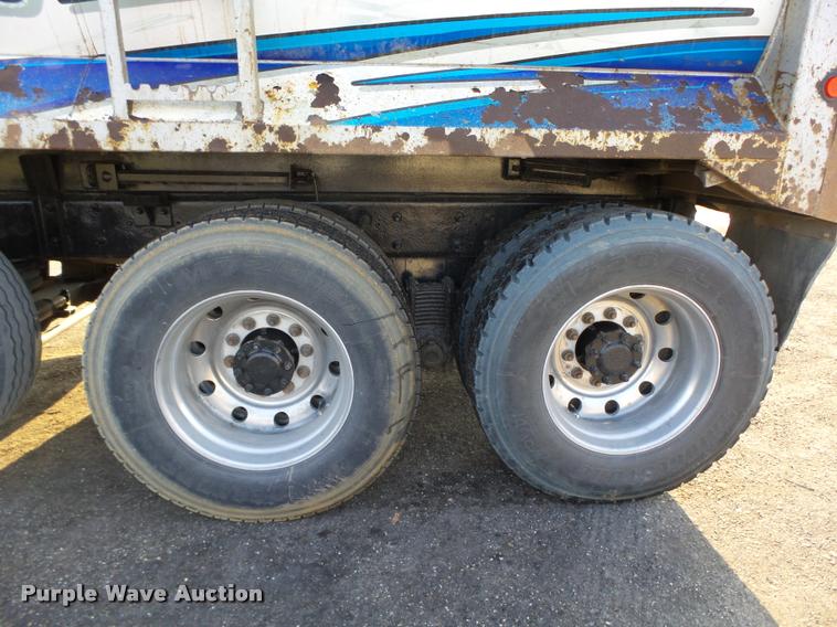 image for item K1477 2007 Mack CV713 dump truck